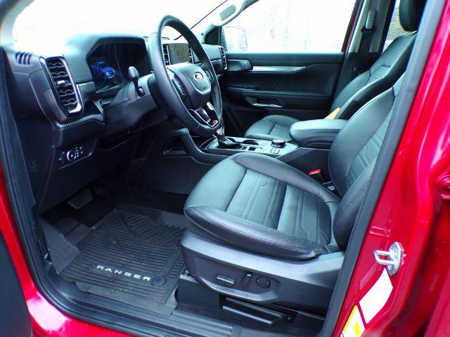 Certified 2025 Ford Ranger Lariat w/ Black Appearance Package AWD/4WD image 16