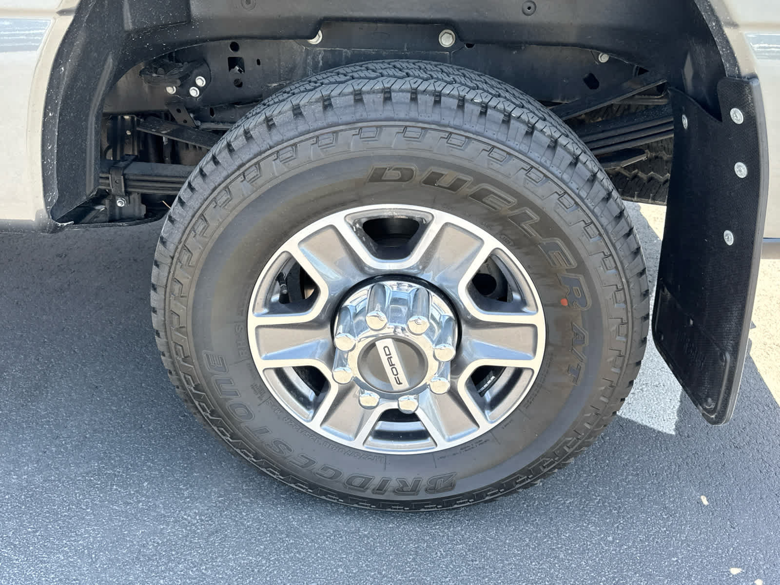Certified 2025 Ford F350 Lariat w/ Lariat Ultimate Package AWD/4WD image 12