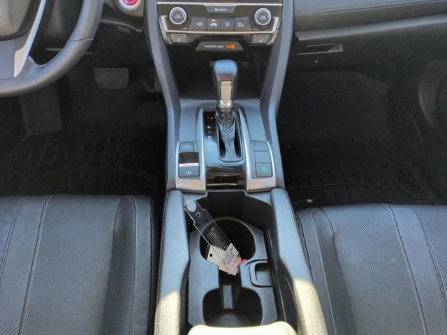Used 2018 Honda Civic Touring image 18