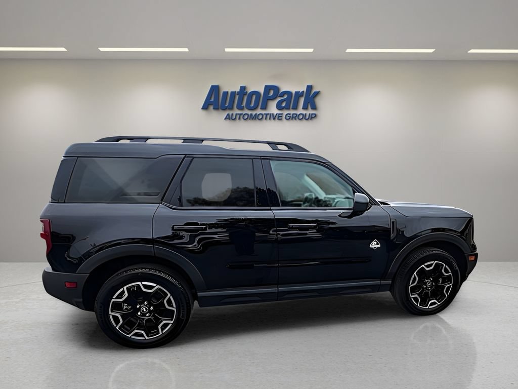 Certified 2025 Ford Bronco Sport Outer Banks w/ Outer Banks Tech Package+ AWD/4WD image 8