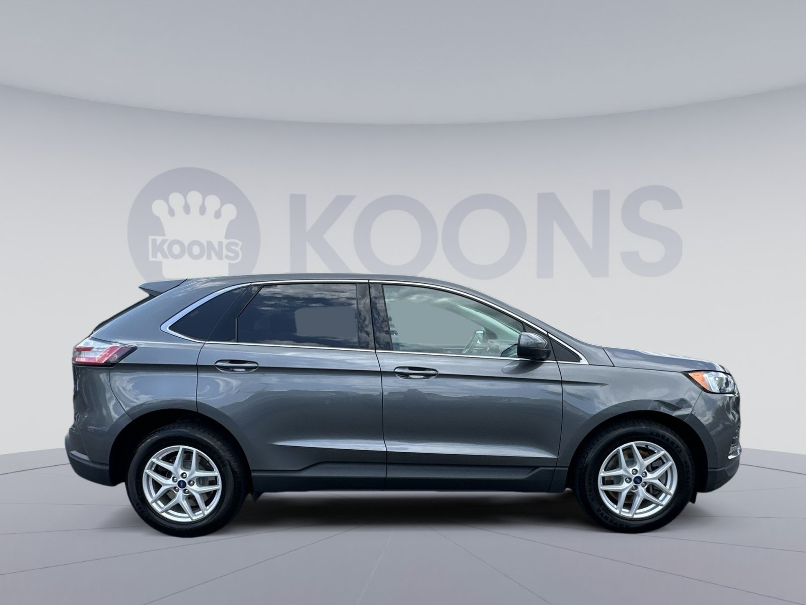 Certified 2022 Ford Edge SEL w/ Convenience Package AWD/4WD image 17