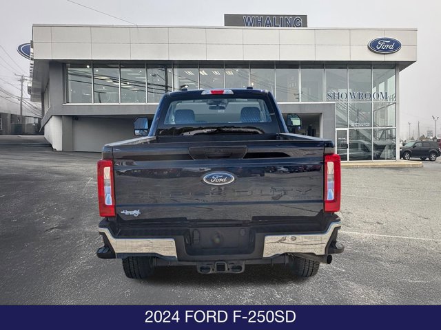Certified 2024 Ford F250 XL w/ Snow Plow/Camper Package AWD/4WD image 7