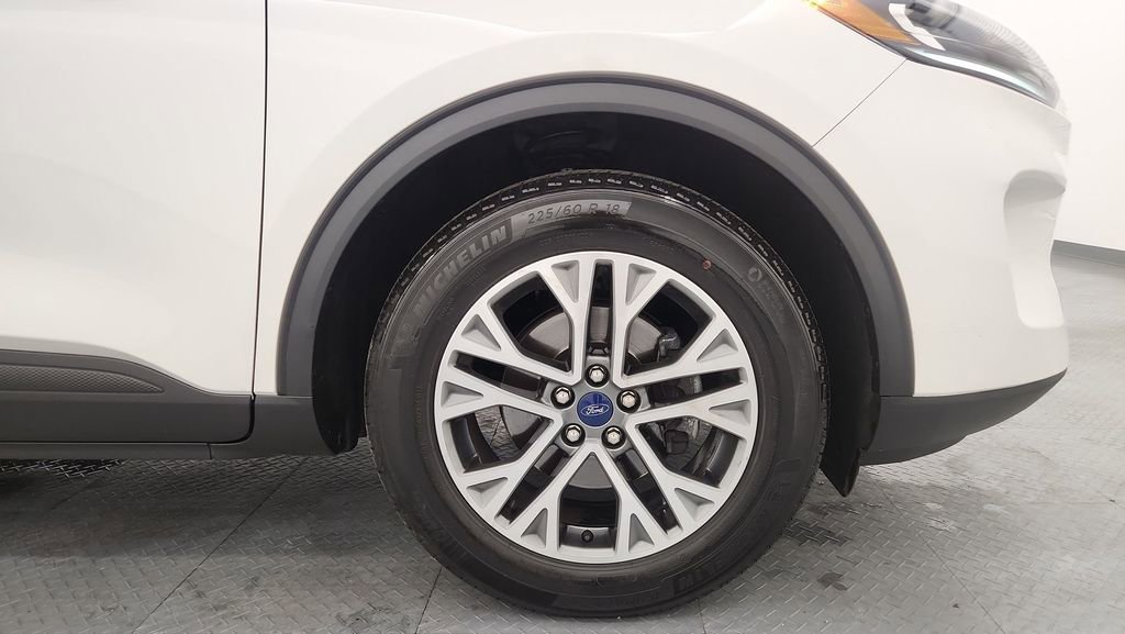 Certified 2022 Ford Escape SEL image 26