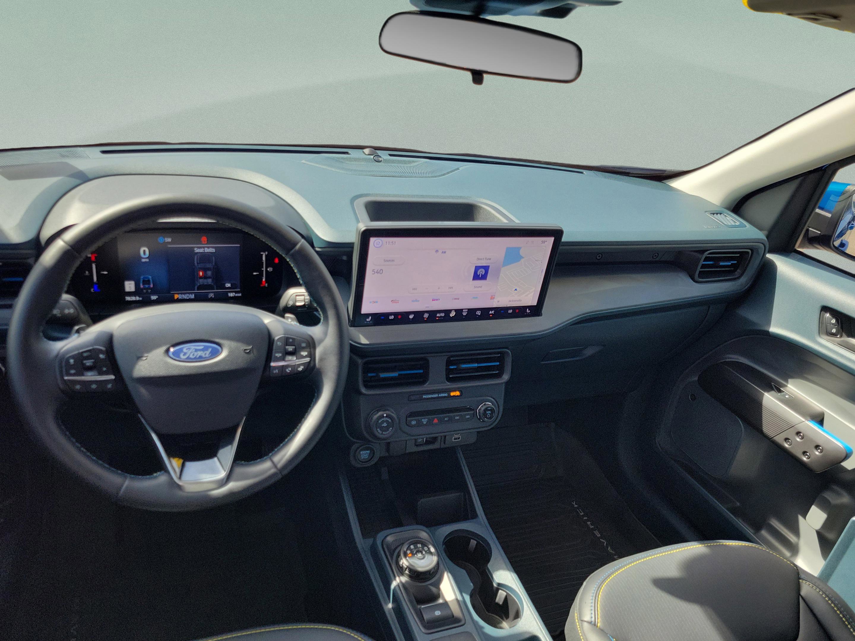 Certified 2025 Ford Maverick Lobo image 18