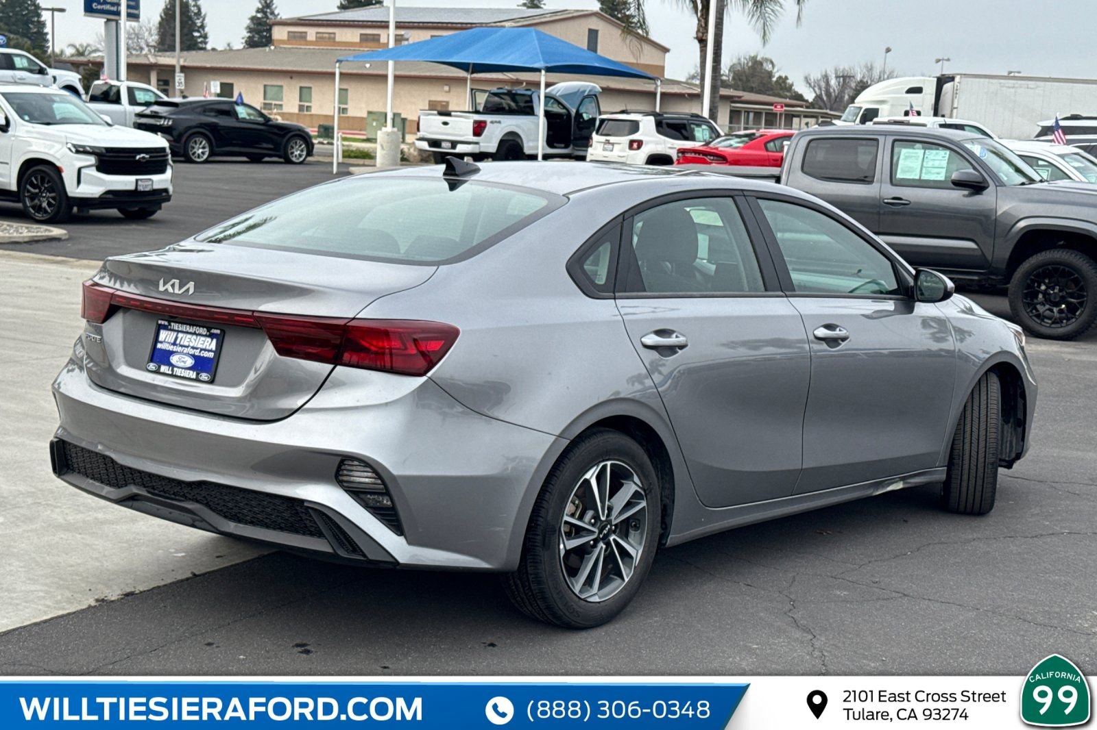 Used 2024 Kia Forte LXS image 4