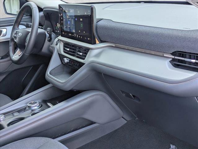 Certified 2025 Ford Explorer Active RWD image 21