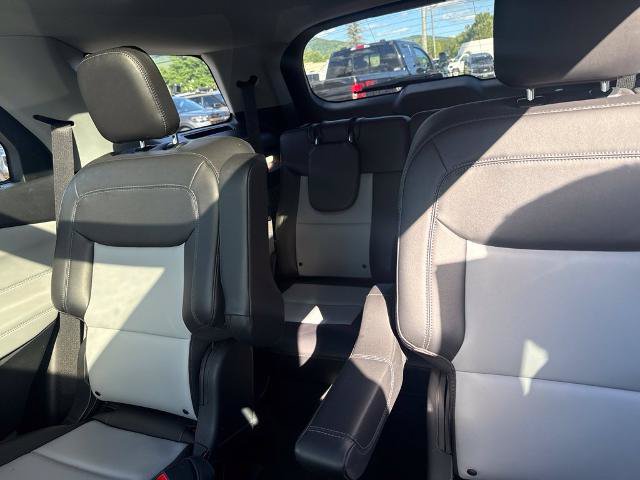 Certified 2023 Ford Explorer XLT w/ Equipment Group 202A AWD/4WD image 23