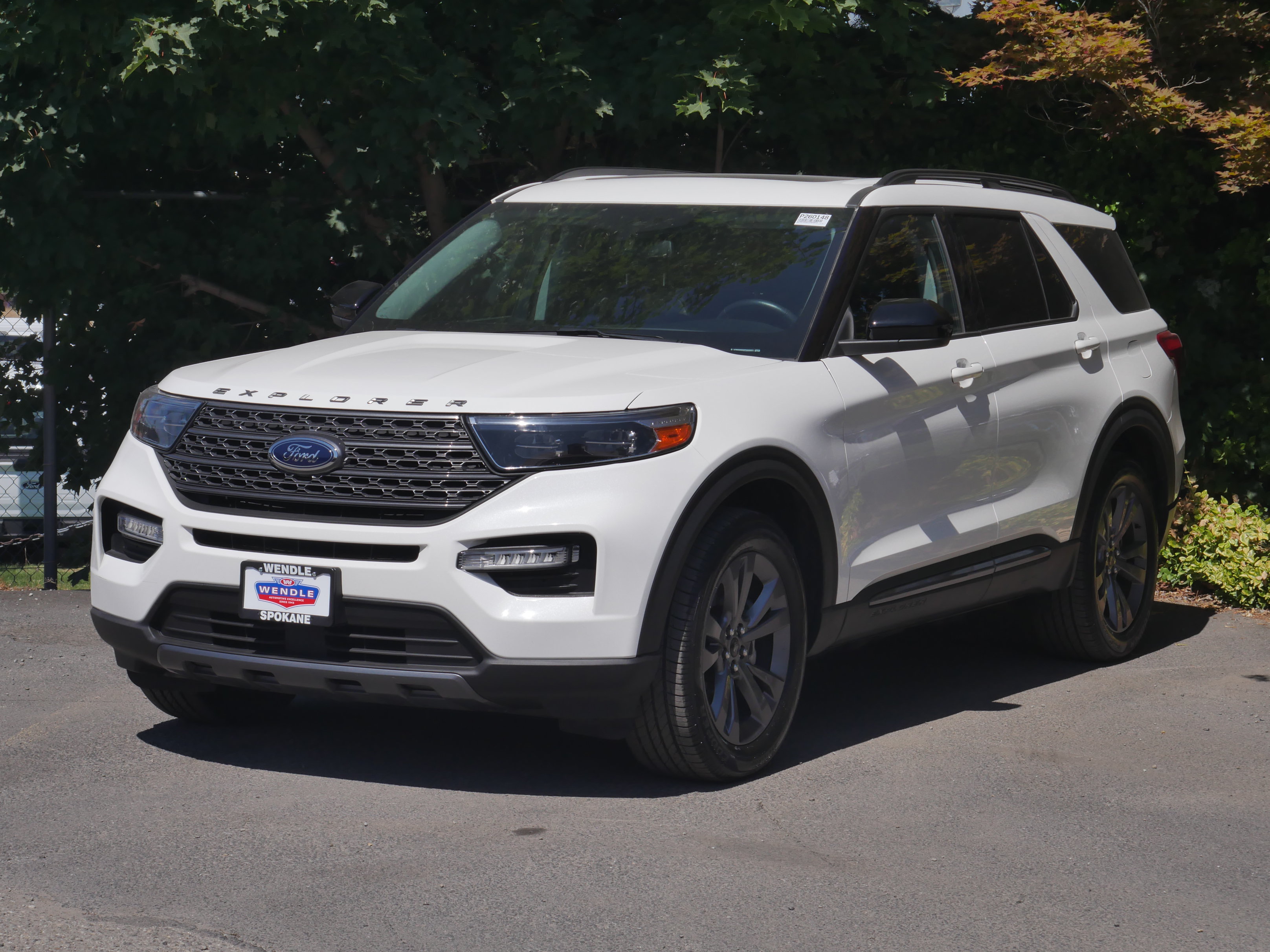 Certified 2023 Ford Explorer XLT w/ Equipment Group 202A AWD/4WD image 2