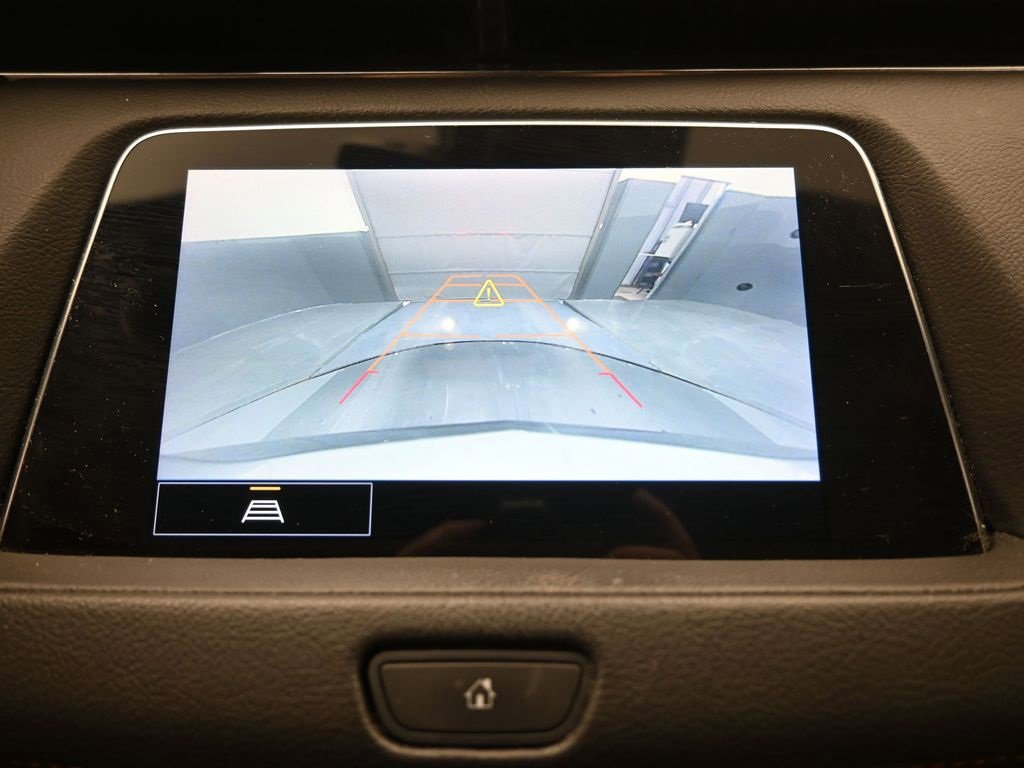 Used 2023 Cadillac XT4 Sport image 13