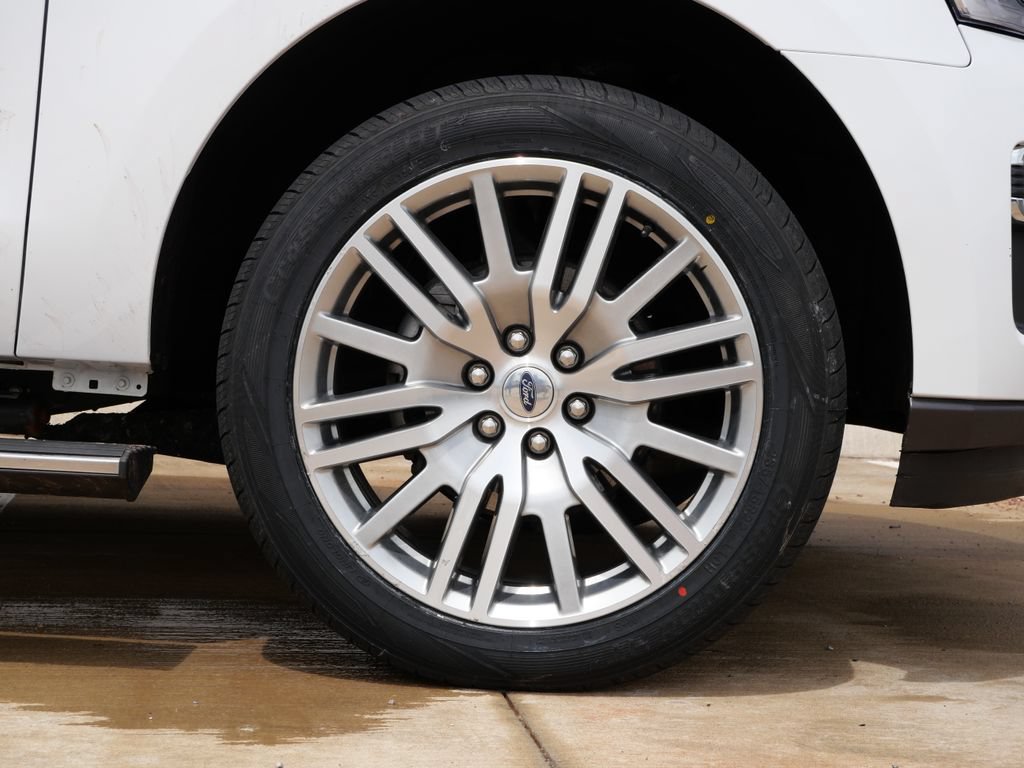 Certified 2024 Ford Expedition Max Limited AWD/4WD image 8