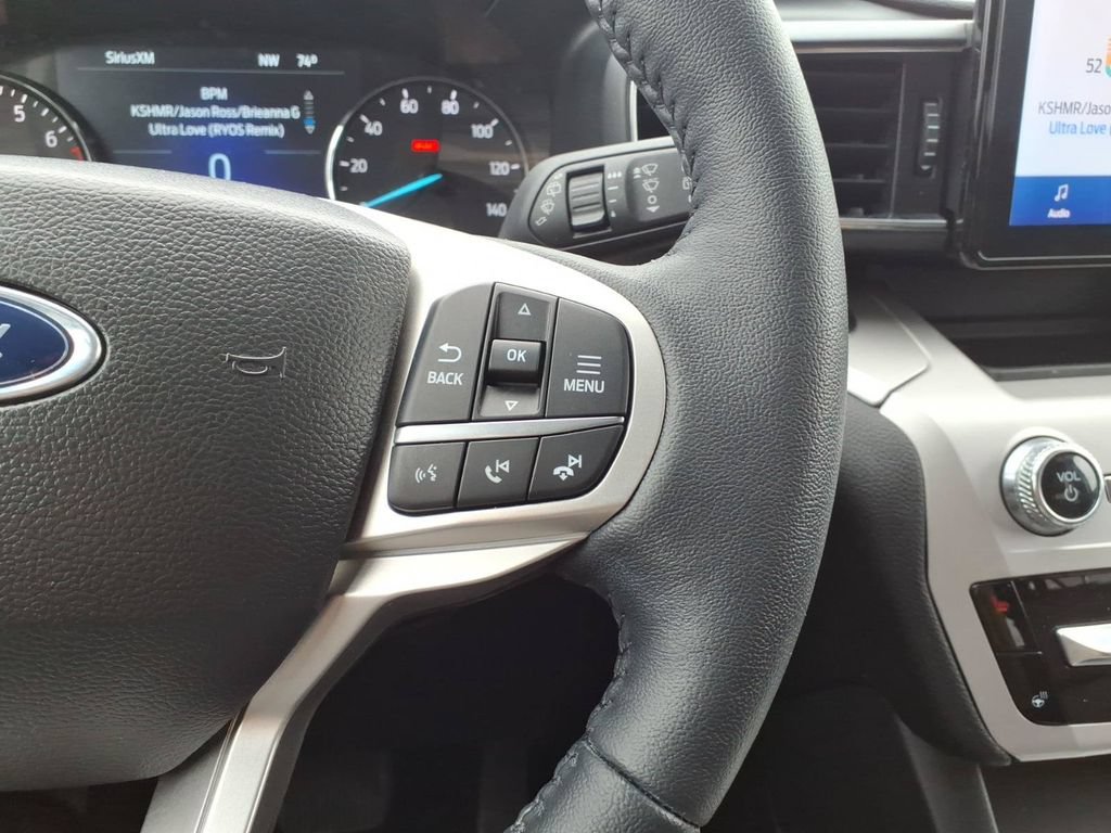 Certified 2023 Ford Explorer XLT w/ Equipment Group 202A AWD/4WD image 19