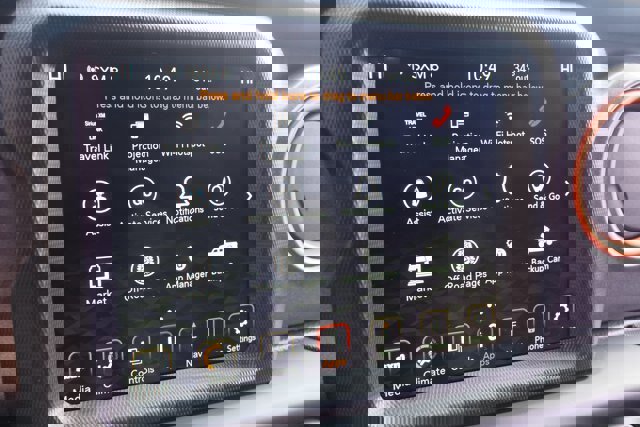 Used 2023 Jeep Gladiator Mojave w/ Trailer Tow Package image 30