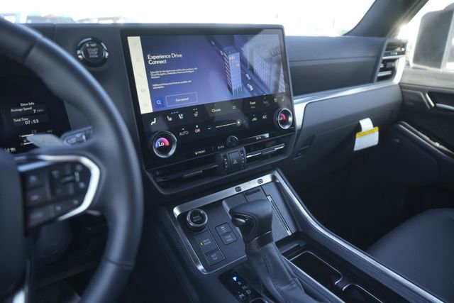 Used 2025 Lexus GX 550 w/ Cold Area Package image 27