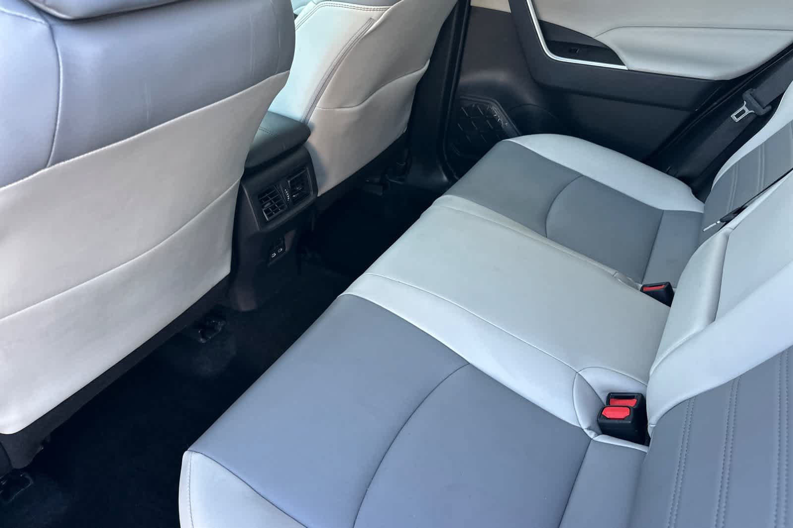 Used 2024 Toyota RAV4 XLE Premium w/ Weather Package AWD/4WD image 4
