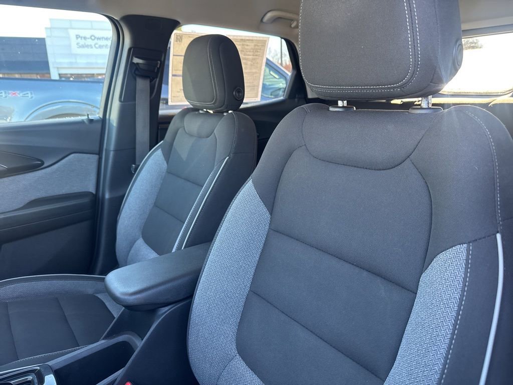 Used 2023 Chevrolet TrailBlazer LT image 52