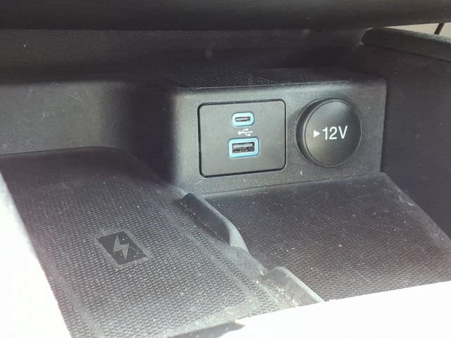 Certified 2023 Ford Escape Platinum AWD/4WD image 26