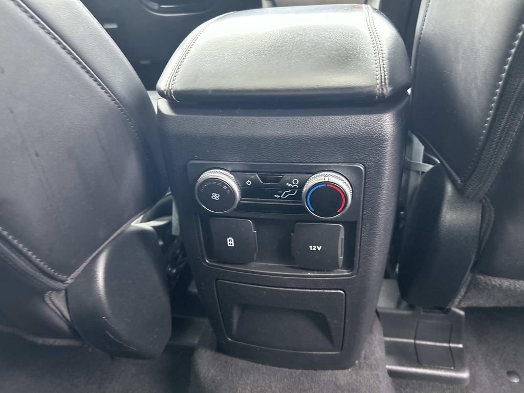 Certified 2022 Ford Explorer XLT w/ Equipment Group 202A image 17