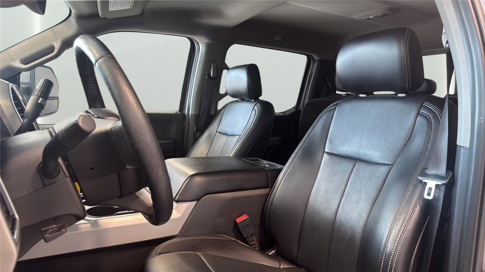 Certified 2021 Ford F250 Lariat w/ Lariat Value Package AWD/4WD image 12