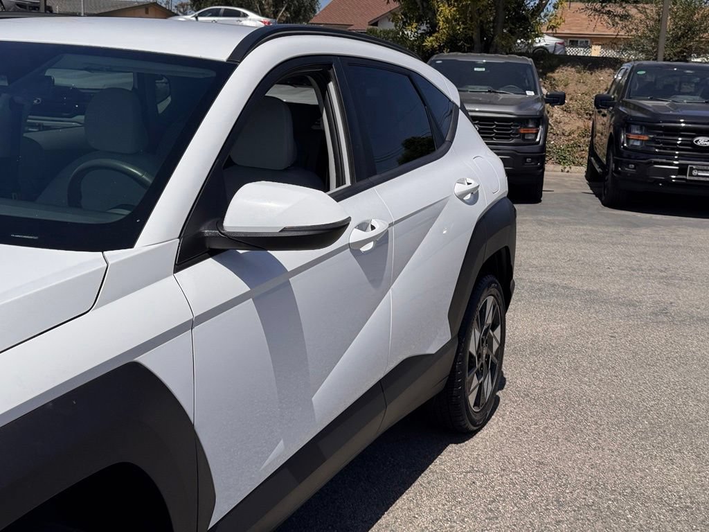 Used 2024 Hyundai Kona SEL w/ Convenience Package AWD/4WD image 9