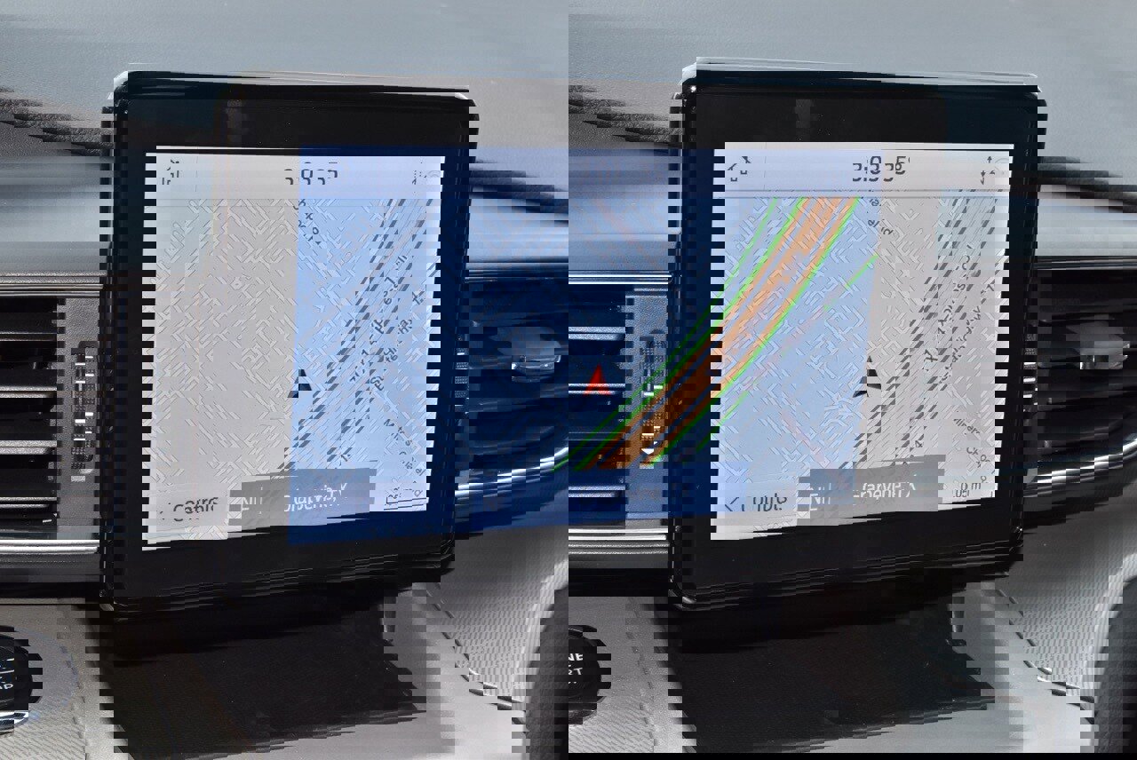 Certified 2023 Ford Explorer XLT w/ Equipment Group 202A image 28