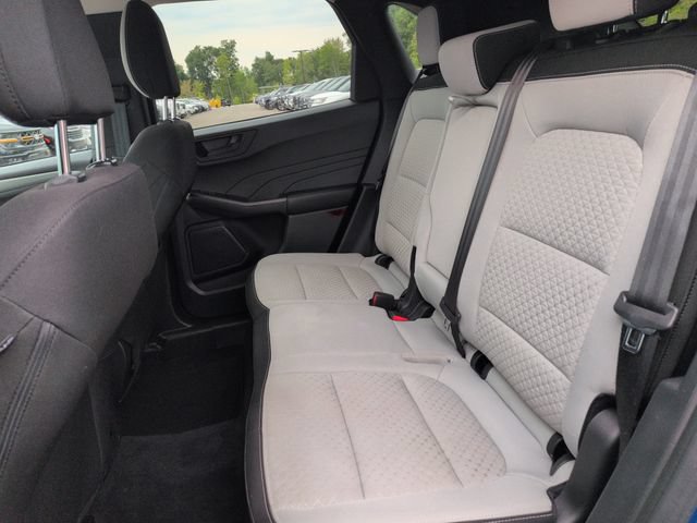 Certified 2023 Ford Escape Active AWD/4WD image 24