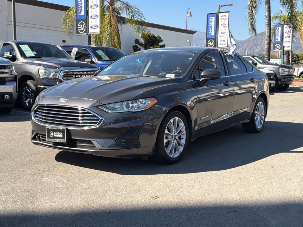 Certified 2019 Ford Fusion SE FWD image 6