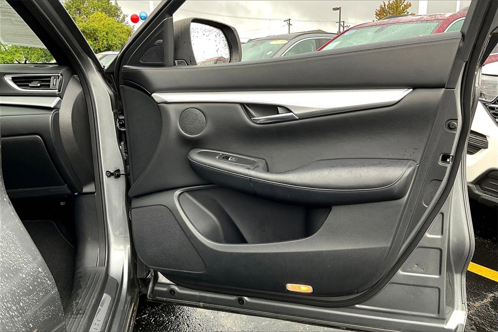 Used 2021 INFINITI QX50 Luxe w/ Appearance Package image 23