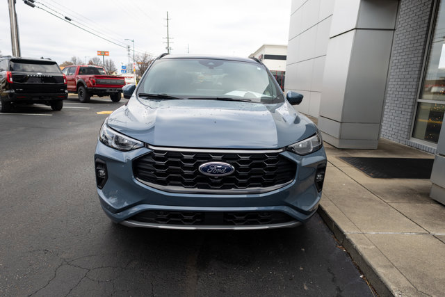 Certified 2025 Ford Escape ST-Line Elite w/ Premium Technology Package image 7