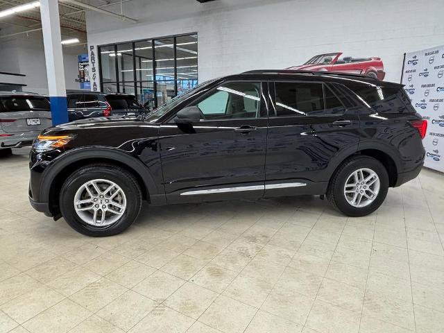 Certified 2025 Ford Explorer Active image 4