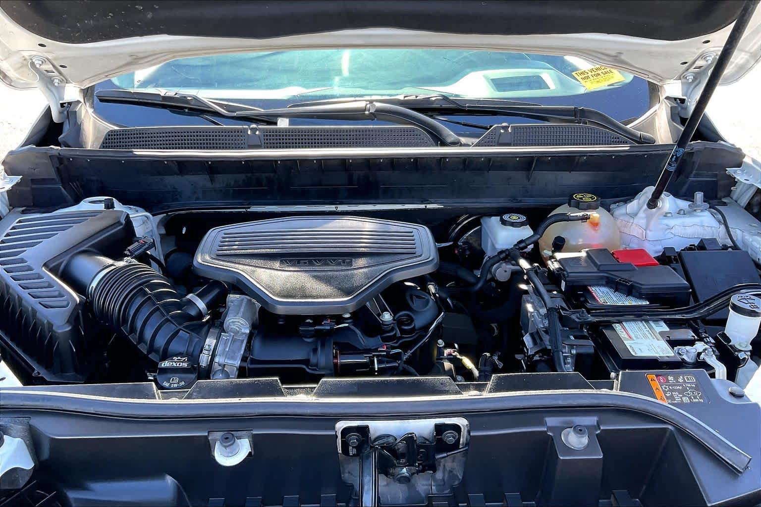 Used 2022 GMC Acadia AT4 w/ Technology Package AWD/4WD image 29
