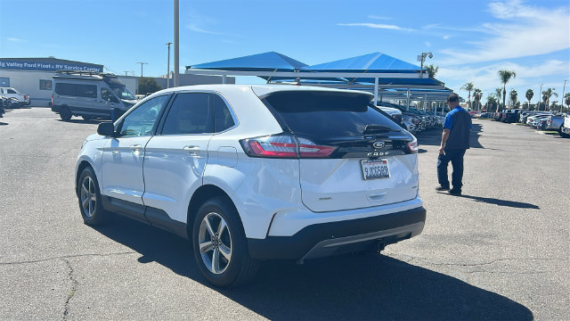 Certified 2024 Ford Edge SEL w/ Convenience Package AWD/4WD image 5