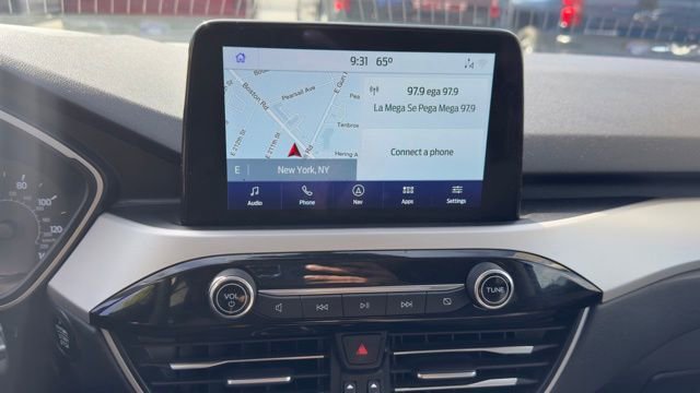 Certified 2022 Ford Escape SE w/ SE Sport Appearance Package AWD/4WD image 13