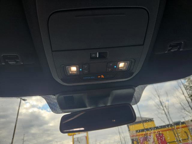 Certified 2022 Ford F150 XLT w/ Equipment Group 302A High image 34