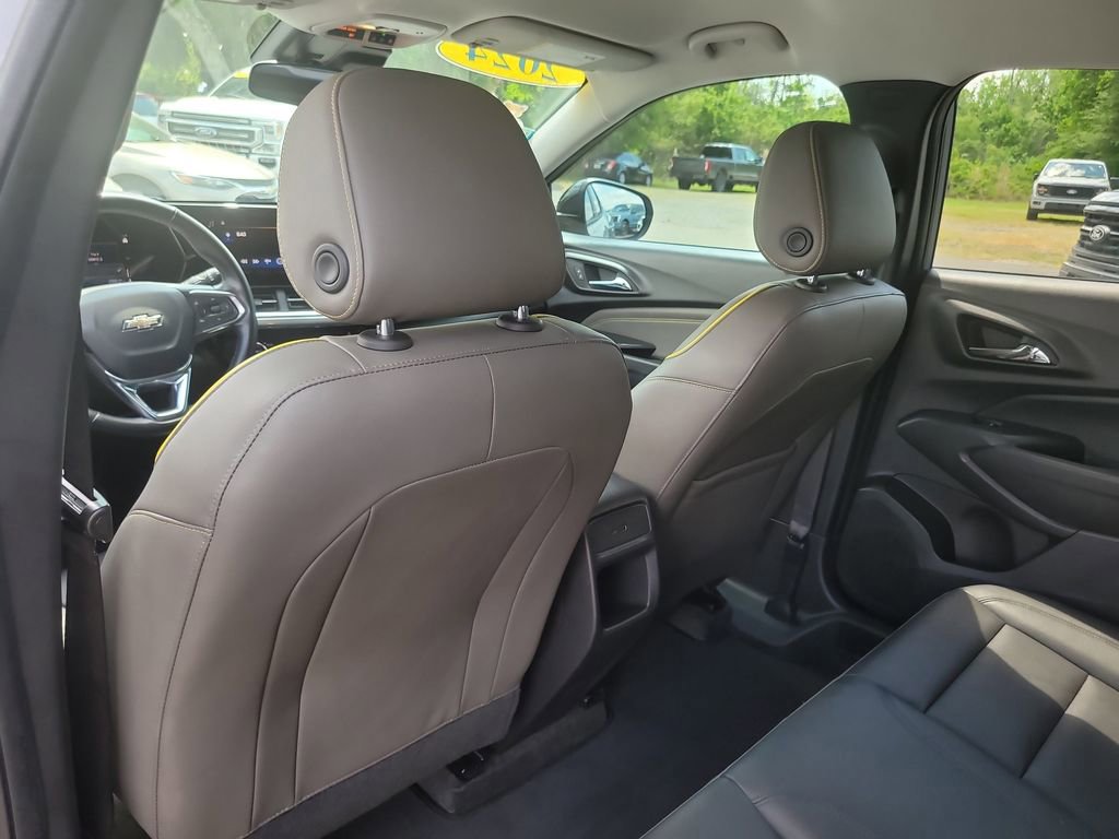 Used 2024 Chevrolet Trax ACTIV image 10