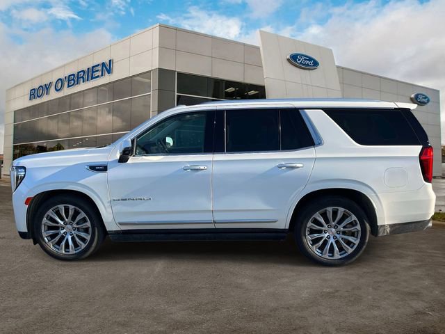 Used 2022 GMC Yukon Denali w/ Max Trailering Package image 2