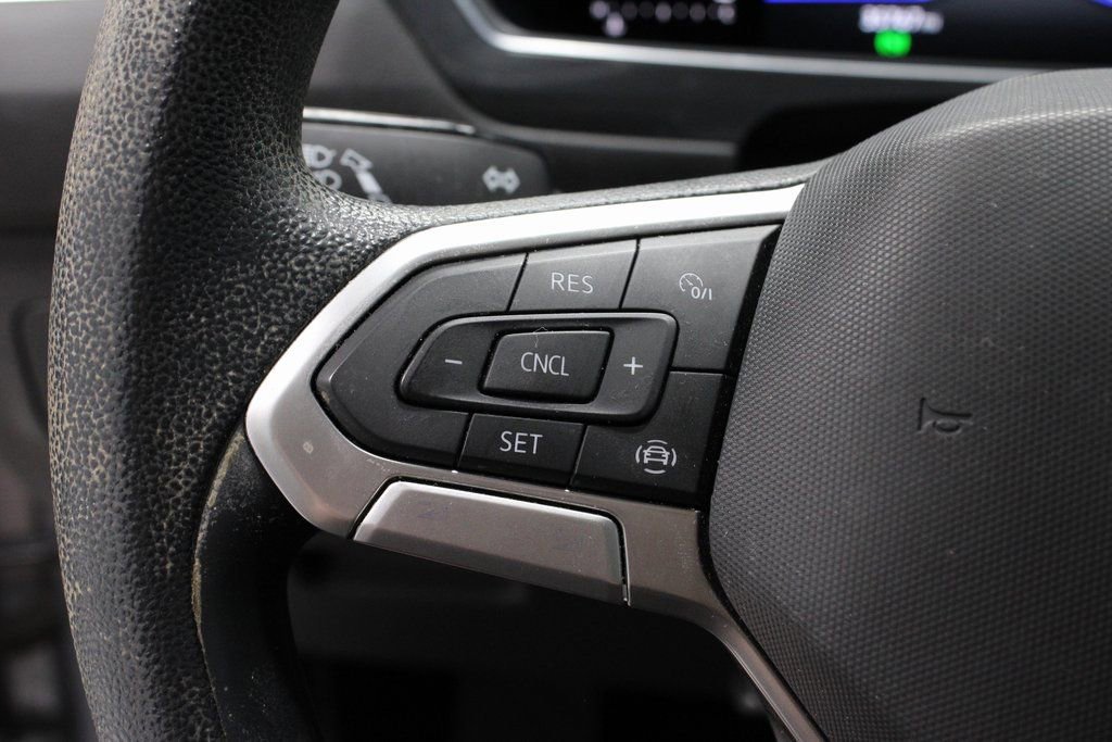 Used 2022 Volkswagen Tiguan S image 28