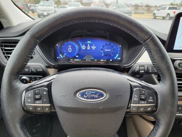 Certified 2021 Ford Escape Titanium image 33