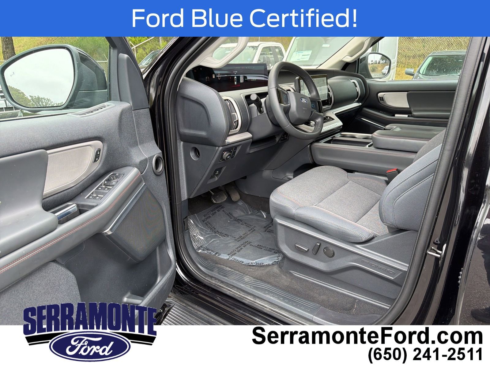 Certified 2025 Ford Expedition Active AWD/4WD image 13