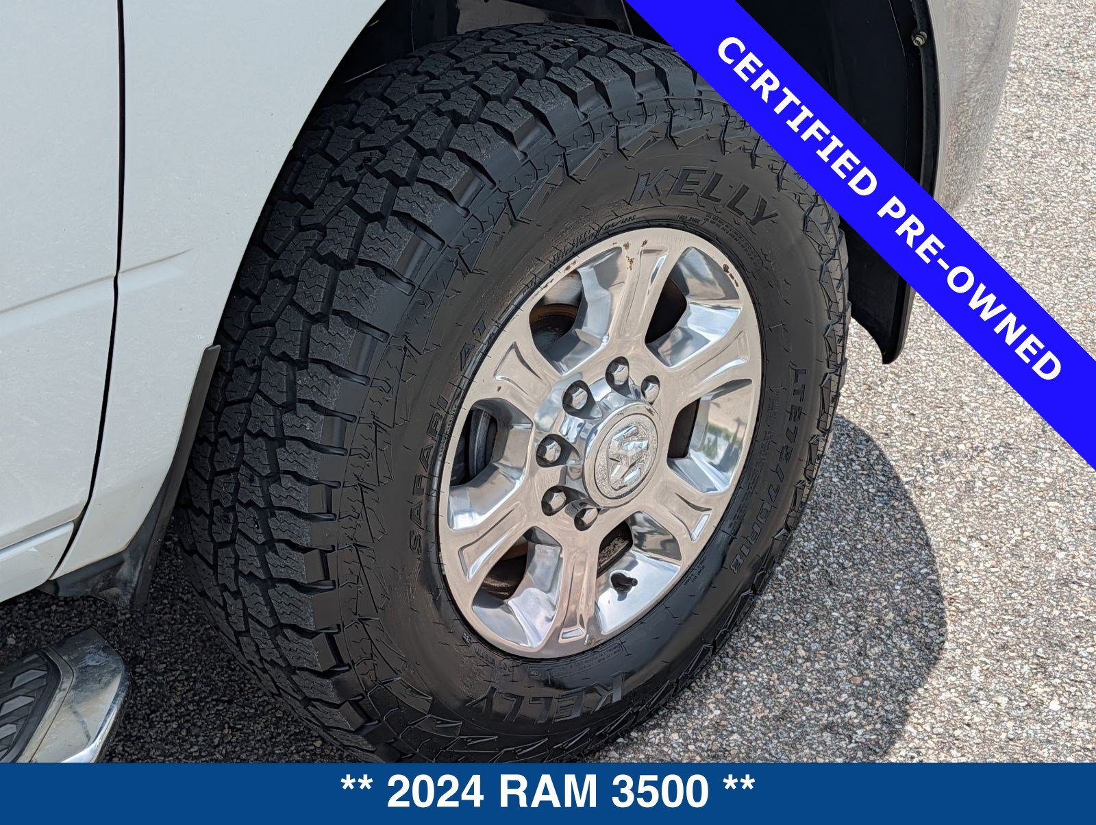 Used 2024 RAM 3500 Big Horn AWD/4WD image 13