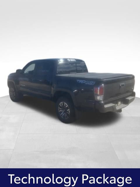 Used 2022 Toyota Tacoma TRD Sport w/ Technology Package AWD/4WD image 5