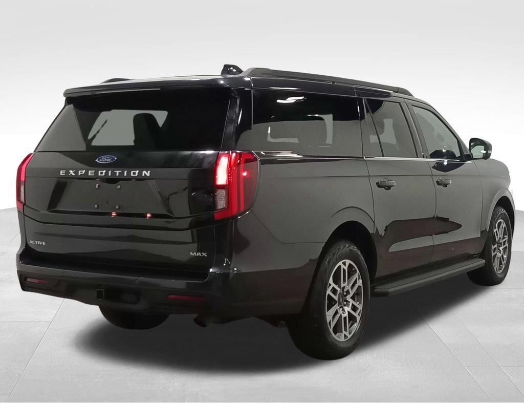 Certified 2025 Ford Expedition Max Active AWD/4WD image 3