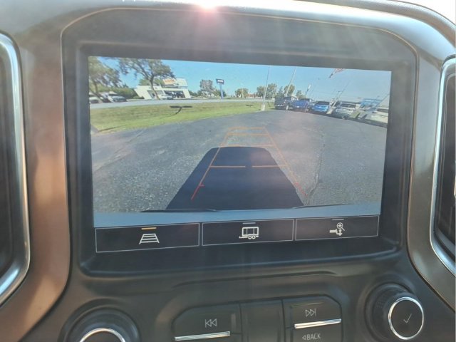 Used 2022 Chevrolet Silverado 1500 High Country AWD/4WD image 21