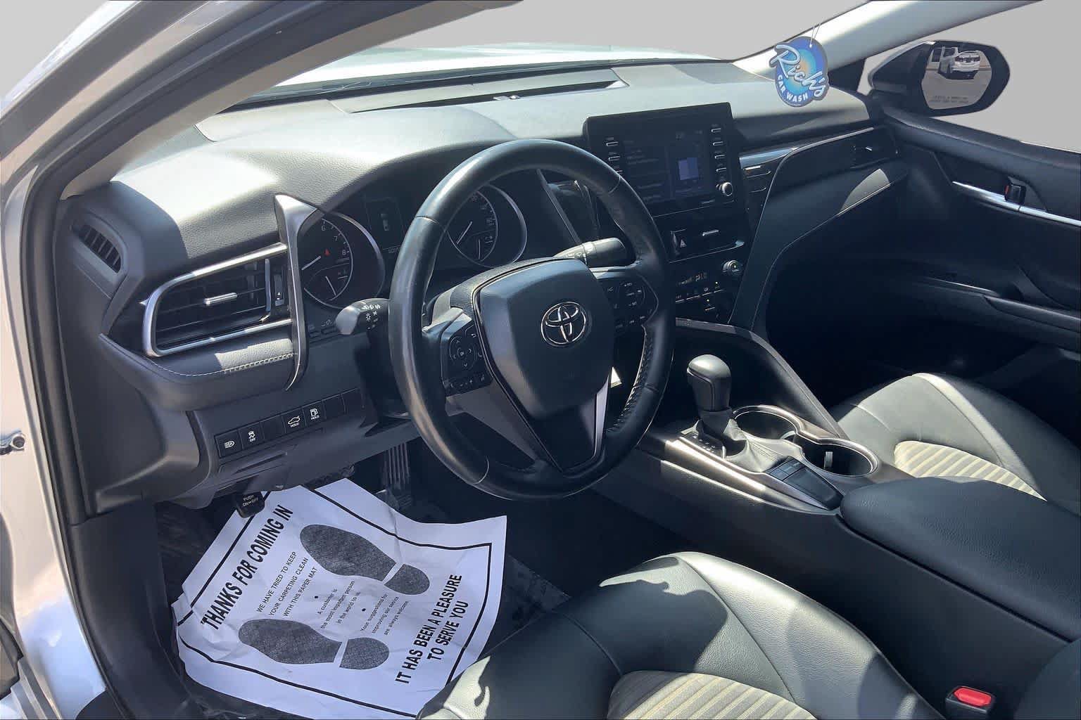 Used 2023 Toyota Camry SE FWD image 18