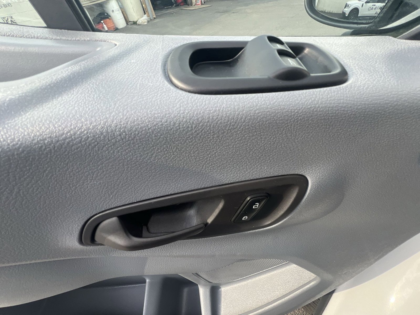 Certified 2019 Ford Transit 350 XLT image 15