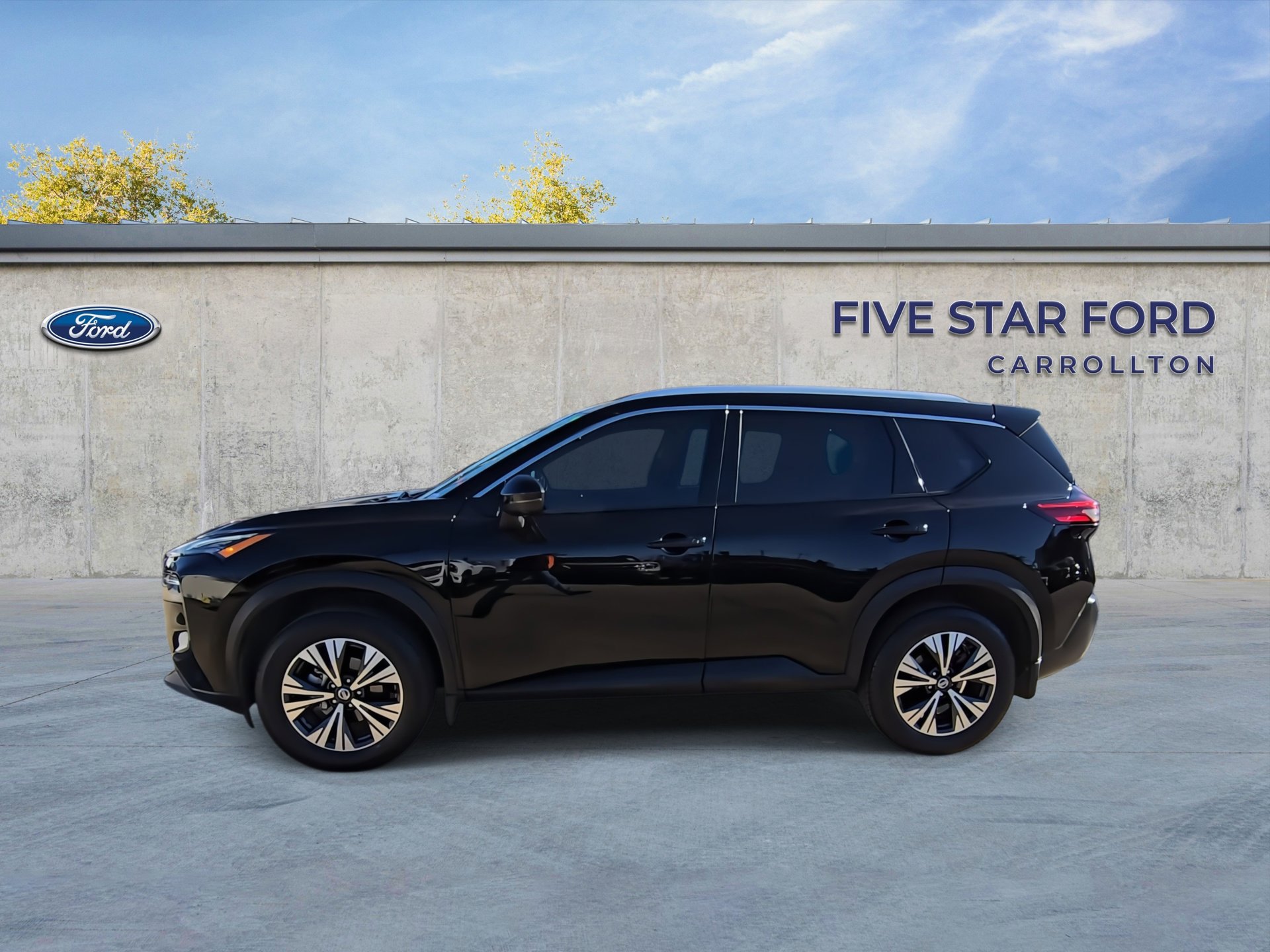 Used 2021 Nissan Rogue SV w/ Premium Package image 6