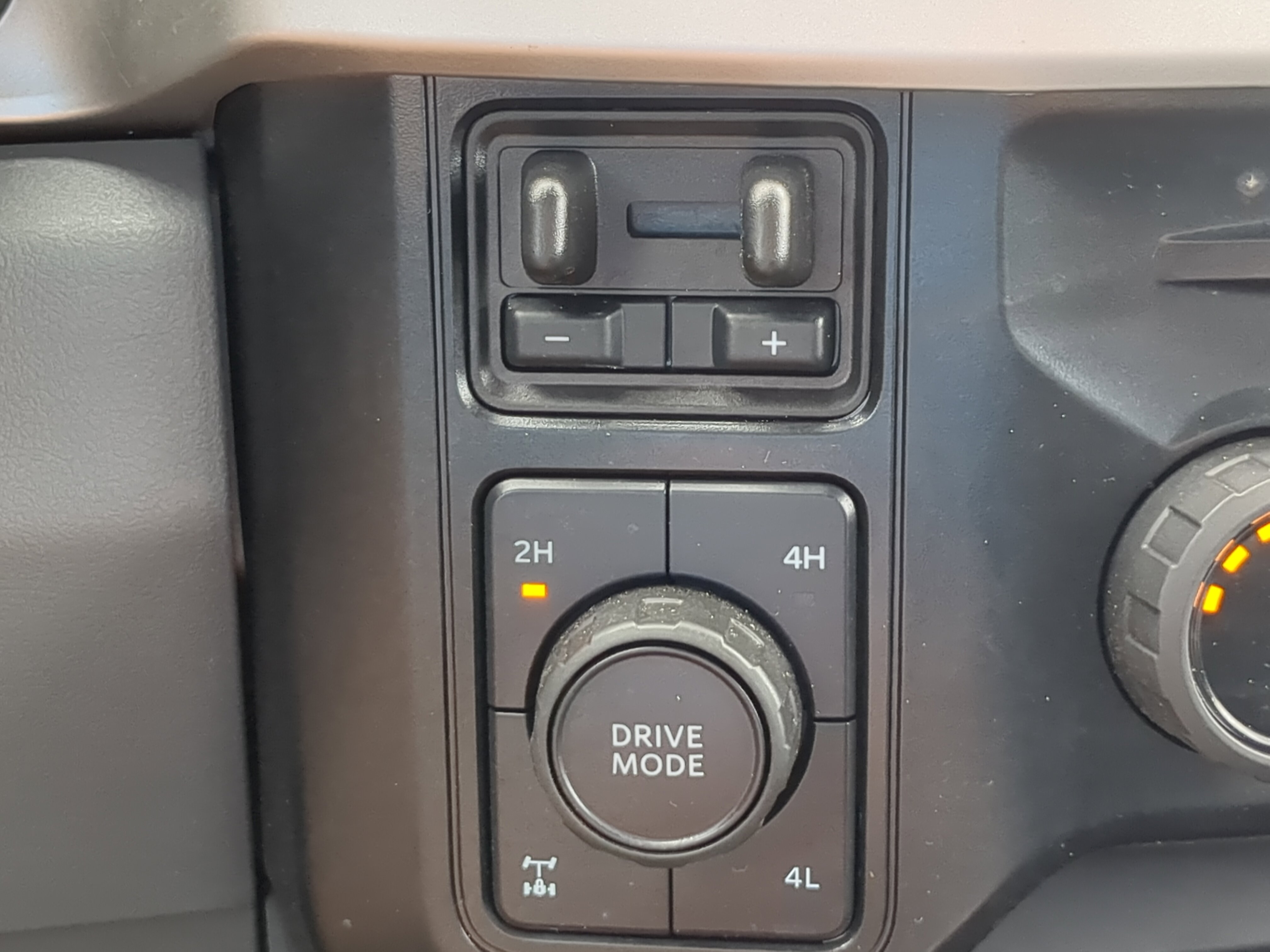 Certified 2025 Ford F250 XLT AWD/4WD image 20