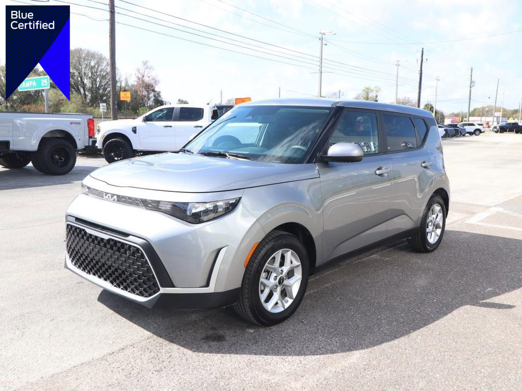 Used 2025 Kia Soul LX w/ LX Technology Package