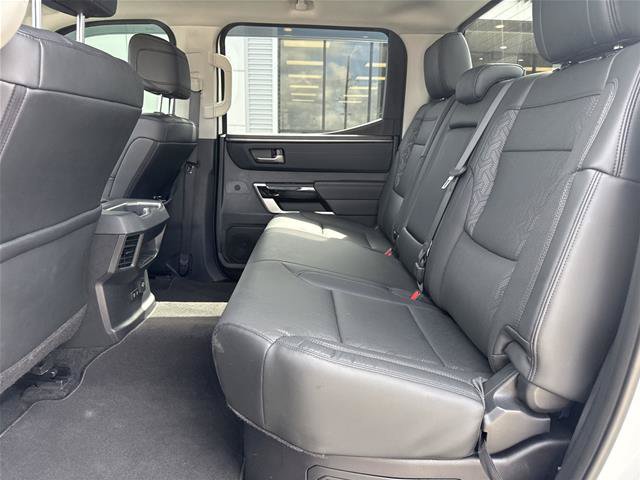 Used 2023 Toyota Tundra Limited AWD/4WD image 5