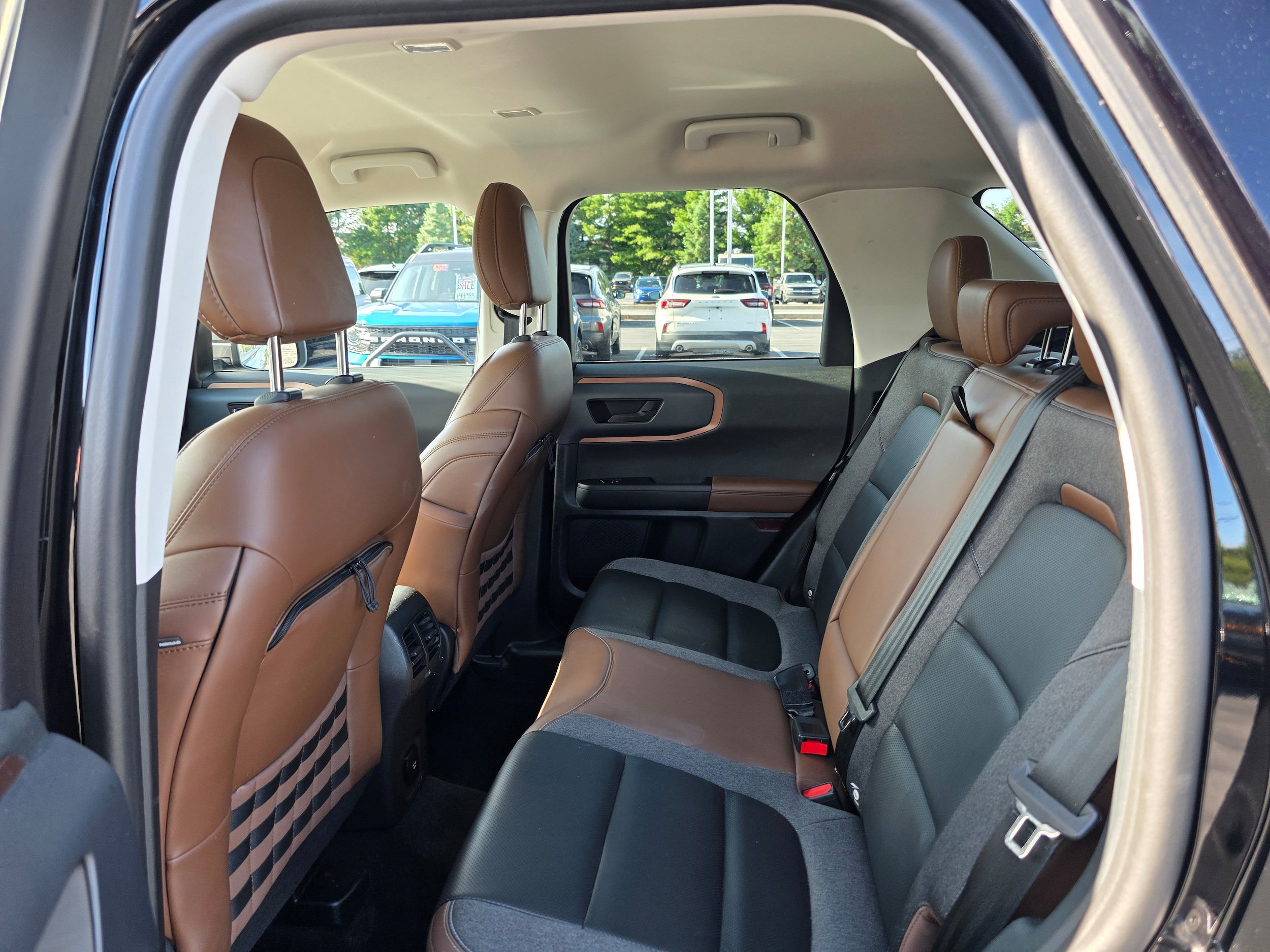 Certified 2021 Ford Bronco Sport Outer Banks AWD/4WD image 11