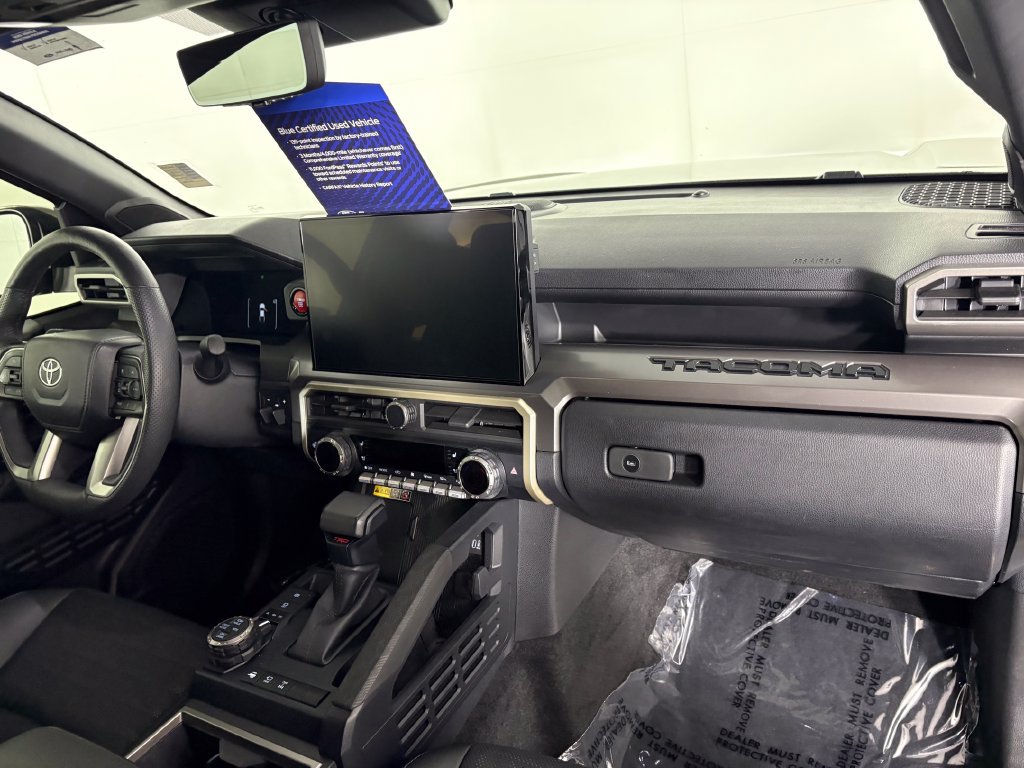 Used 2024 Toyota Tacoma TRD Off-Road w/ TRD Off Road Premium Package AWD/4WD image 36